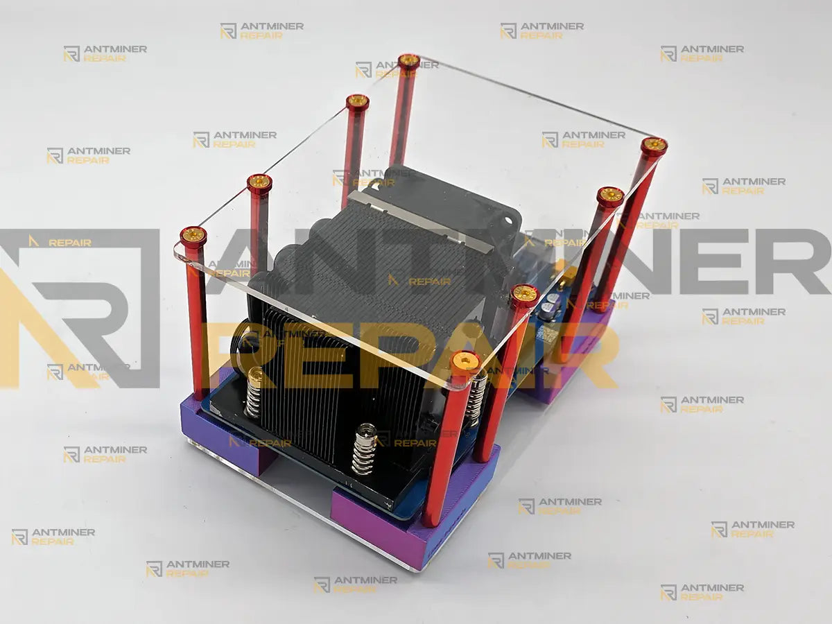 Zyber 8S copper-aluminum heatsink from above with its spring-loaded mounting screws